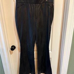 Versona Black Flare Pants